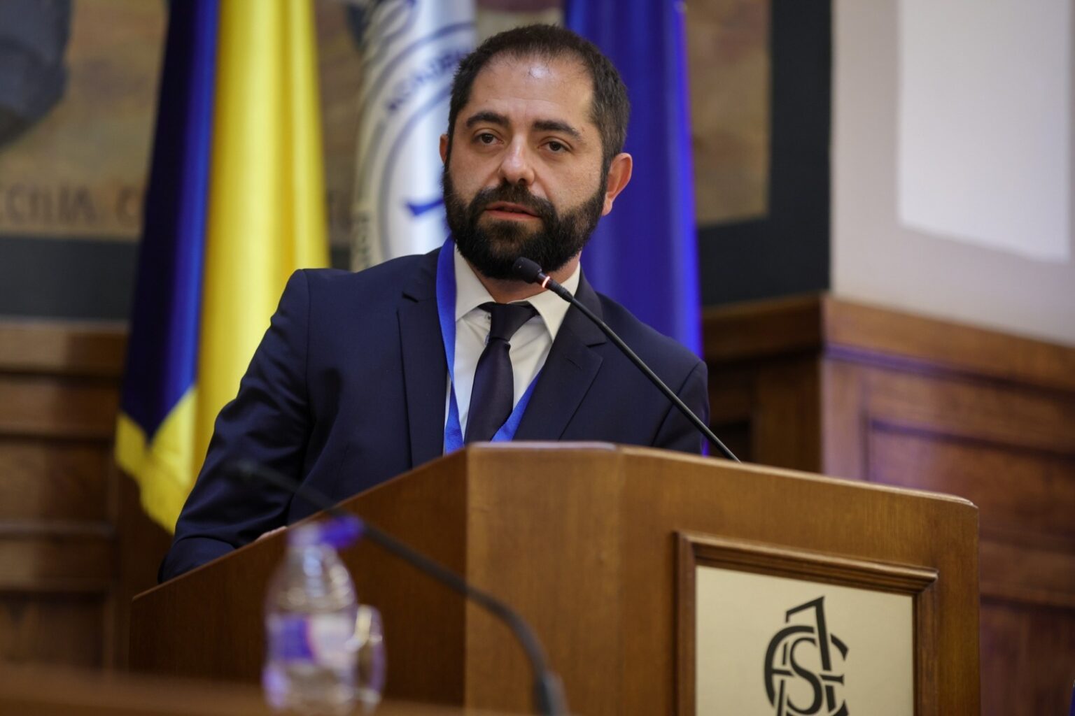 Între prudență și presiune