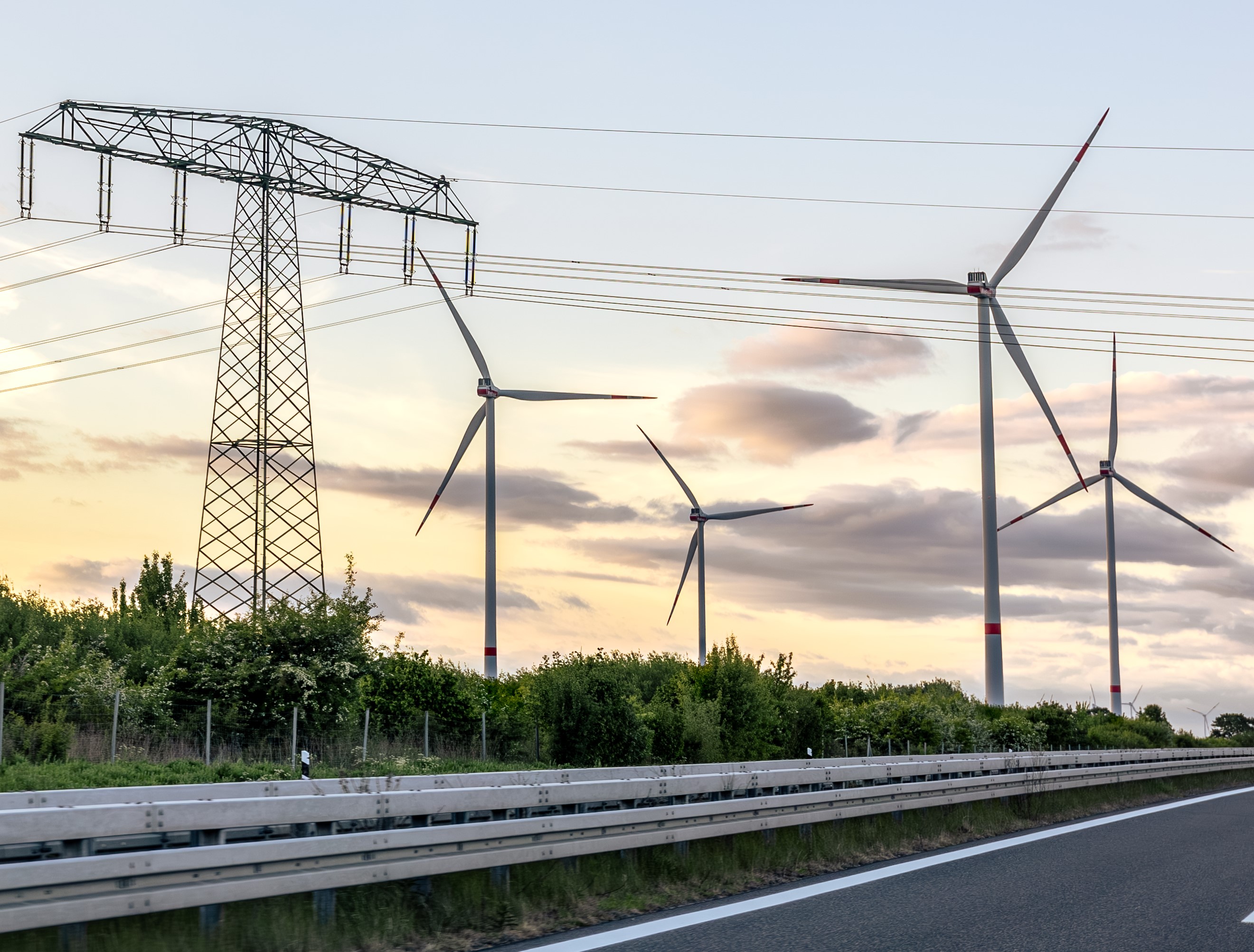 ”Monștrii” din piața de energi
